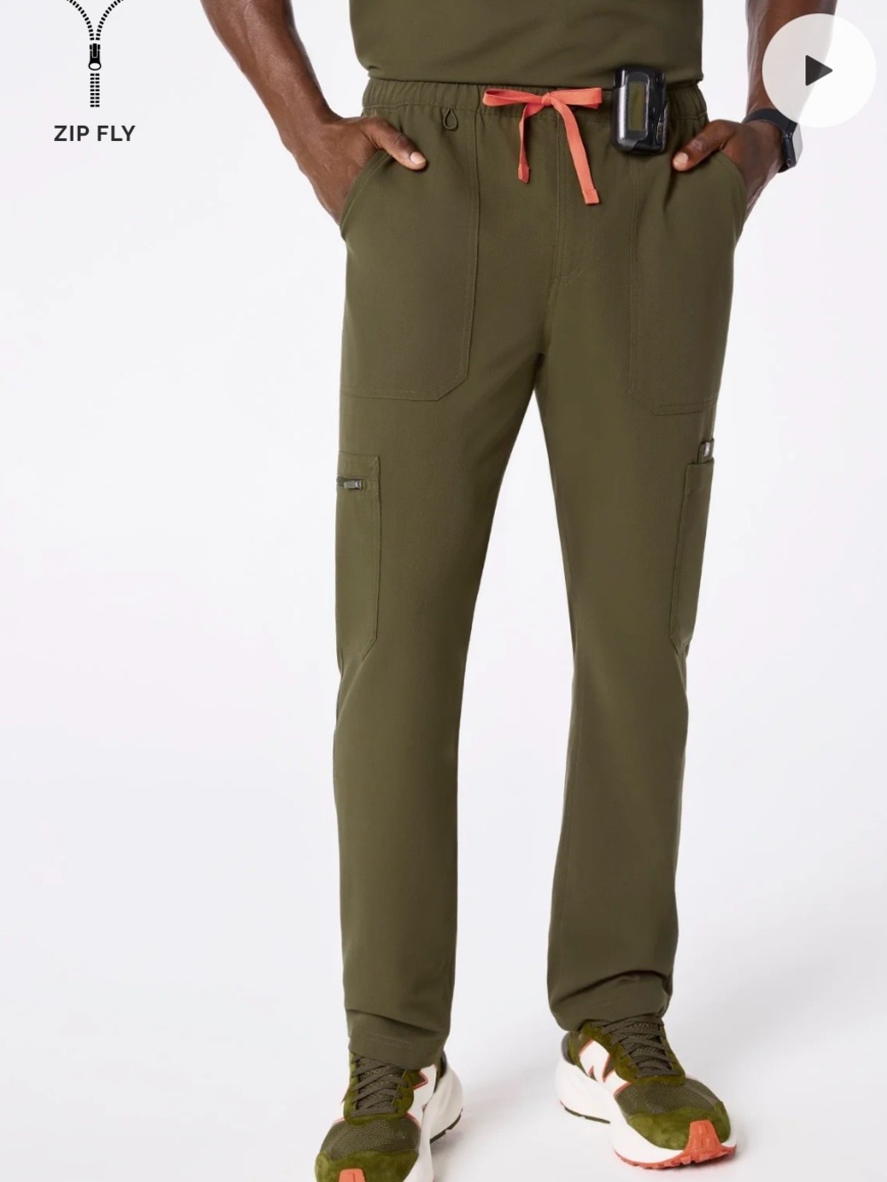 FIGS Technical Collection Cairo Cargo Scrub Pants in Martini Olive Size Large
